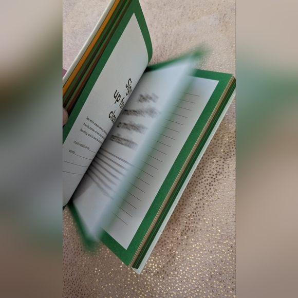 Best Year Yet: A Journal for Becoming Your Best Self By Chronicle Books - Picture 5 of 5